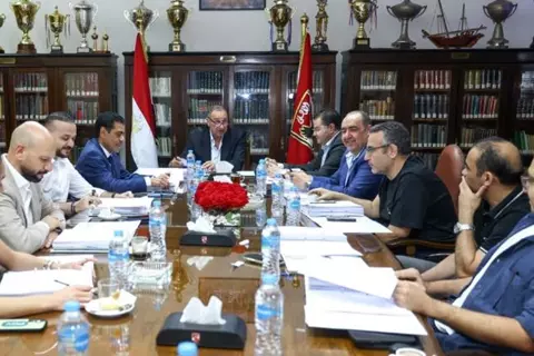 دون التطرق لفريق الكرة.. الأهلي يعلن 4 قرارات من اجتماع المجلس
